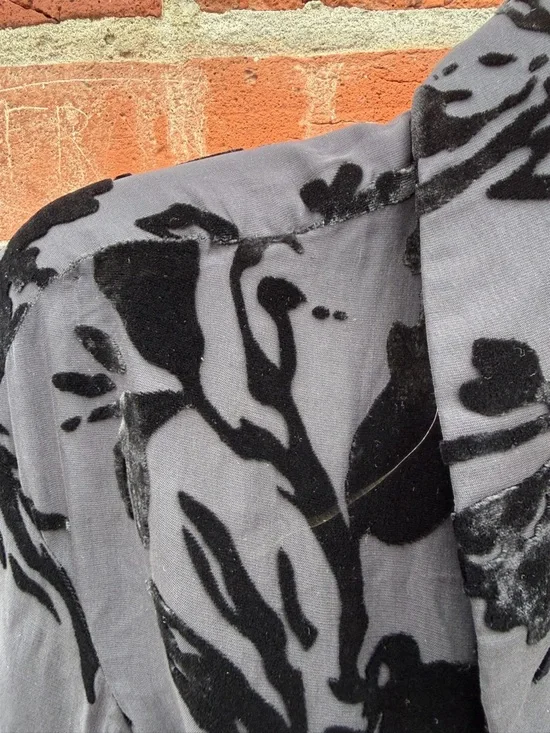 Dana Buchman Gray and Black Velvet Burnout Belted Blazer vintage - Picture 3 of 8